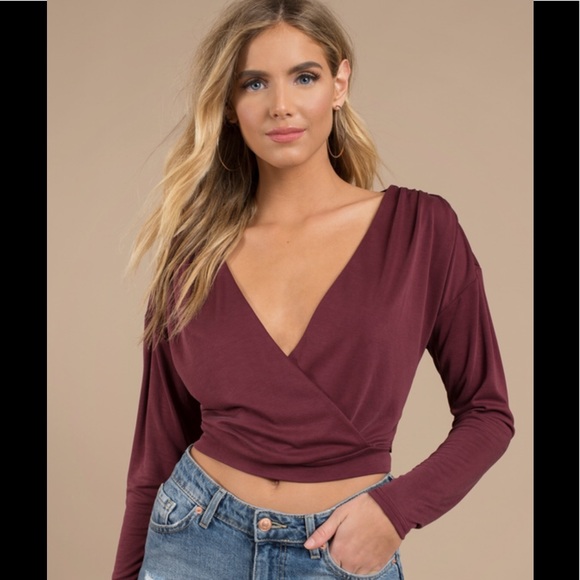 Tobi Tops - TOBI CITY WINE PLUNGING CROP TOP, NEW CONDITION-S Tobi Tops - TOBI CITY WINE PLUNGING CROP TOP, NEW CONDITION-S